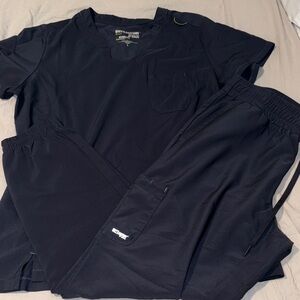 Women’s Grays Anatomy Scrub set